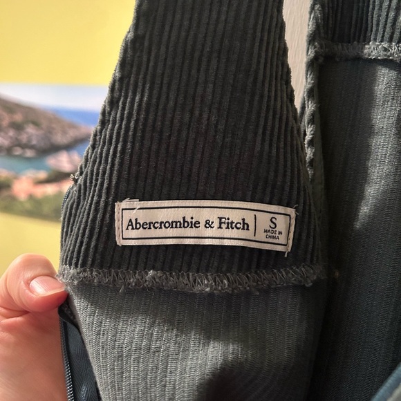 Abercrombie Dark Green Corduroy Jumper - Picture 5 of 6